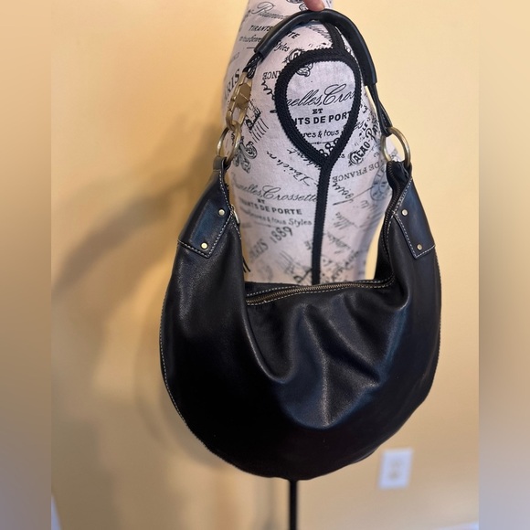 Enzo Angiolini Black Toiletry leather with Elegant Design shoulder bag - Picture 7 of 11